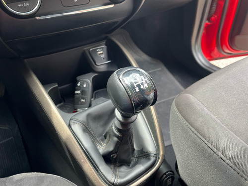 Fiat Cronos 1.3 Drive Flex 4p