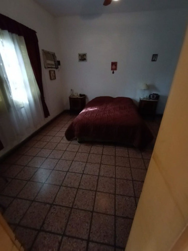 Imagen 3 de 14 de Casa En Venta En Lanus Este