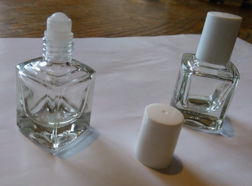 Imagen 1 de 1 de Env. Vidrio Roll-on, Modelo Cubo De 8ml