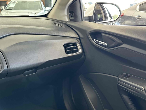 Chevrolet Onix 1.4 MPFI LT 8V FLEX 4P MANUAL