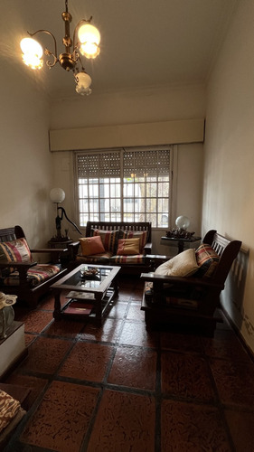 Venta Casa 6 Ambientes Ciudadela