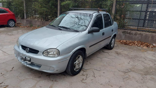 Chevrolet Corsa 4P base 1.6N