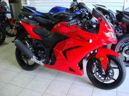 Kawasaki Ninja 250 Mod 2011 24370km