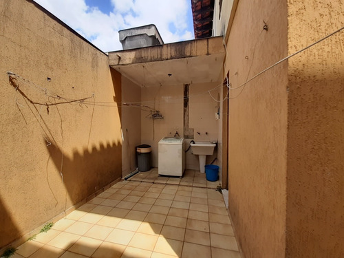 Imagem 9 de 10 de Lindo Sobrado Com 3 E Sacda Em Condomínio Fechado Fl36
