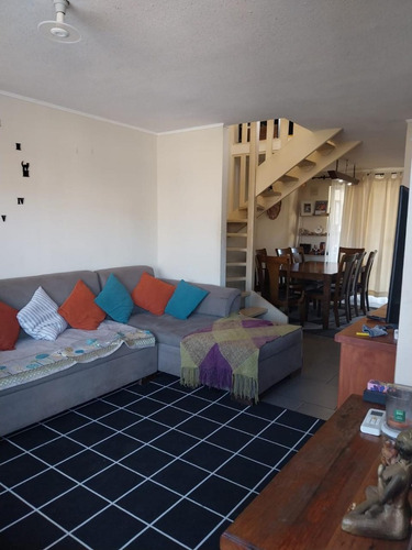 Se Vende Excelente Casa Ubicada En Villa Doña Josefa