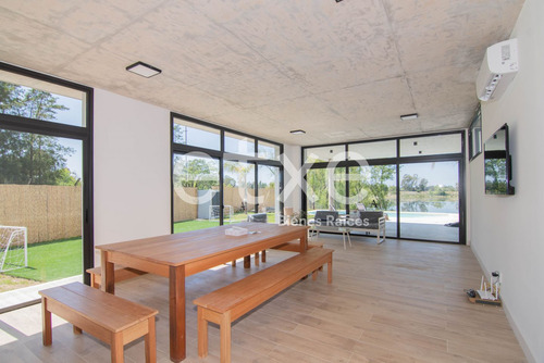 Almadía Parque Miramar Casa En Venta 2 Dormitorios (ref: Jpd-1607)