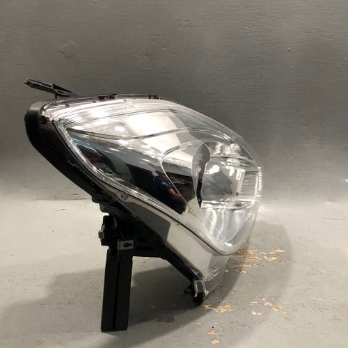 Faro Derecho Suzuki Swift 2017 2018 2019 2020 (Usado)