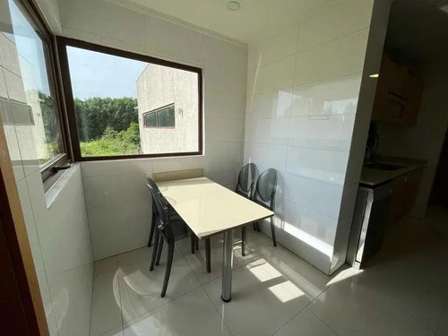 Vendo Parcela Con Hermosa Casa En Condominio