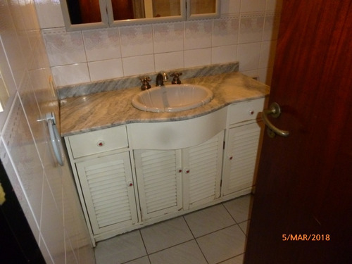 Imagen 6 de 21 de Chalet En Dos Plantas, Hurlingham