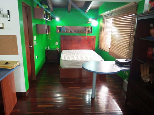 Imagen 17 de 25 de Casa / Venta / Colinas De Los Ruices / 0414-2325123