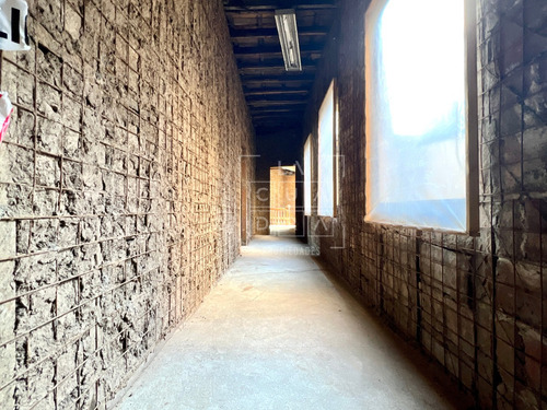 Casona Barrio Concha Y Toro En Obra Gruesa Hotel O Deptos.