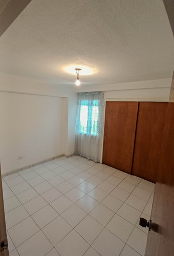 Bajón Apto 89 Mt2 La Candelaria 3 Hab 2 Baños