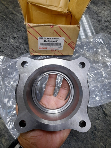 Mozo Cubo Trasero Para Toyota Hilux 2.7/ Fortuner Original 