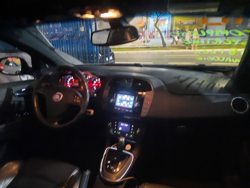 Imagem 8 de 9 de Fiat Bravo 2016 1.8 16v Sporting Flex Dualogic 5p