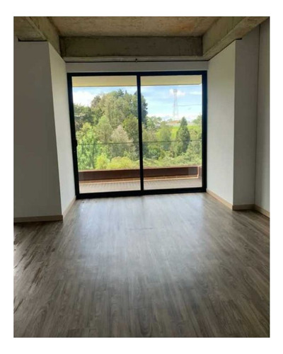 Rhbr-10231 (oficina Piso 3, Poblado, Alto De Las Palmas)