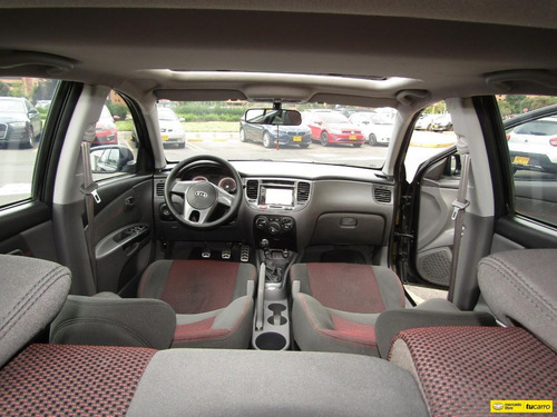 Kia Rio 1.6 Sport 5 P