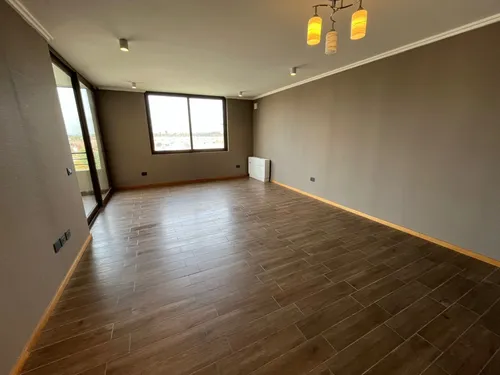 Departamento En Arriendo, Edificio Hacienda Esmeralda Ii