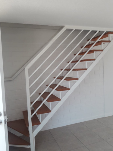Casa En Venta En Un Seguro Sector De Buin
