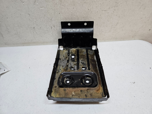 Base De Batería Nissan Frontier O Np300 2016-18-19-2020-21 Derecho (Usado)