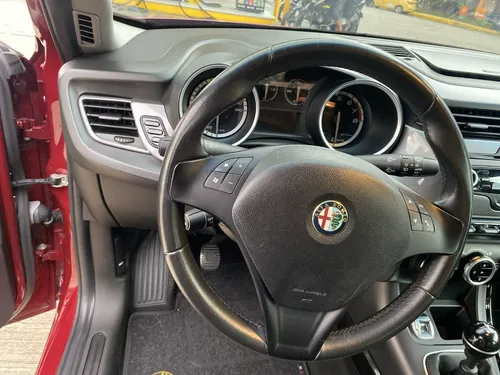 Alfa Romeo Giulietta 1.4 Distinctive Mt 2012