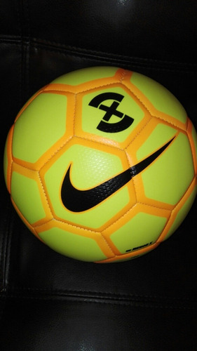 Pelota Nike De Futbol 5 / Futsal | Mercado Libre