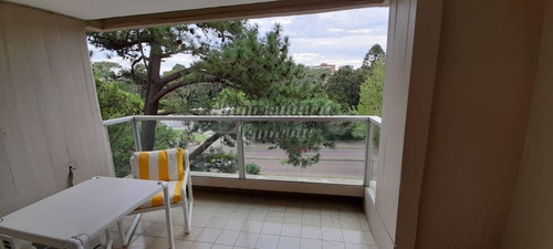 Imagen 11 de 18 de Venta Apartamento 2 Dormitorios Edificio Parquemar Bosque