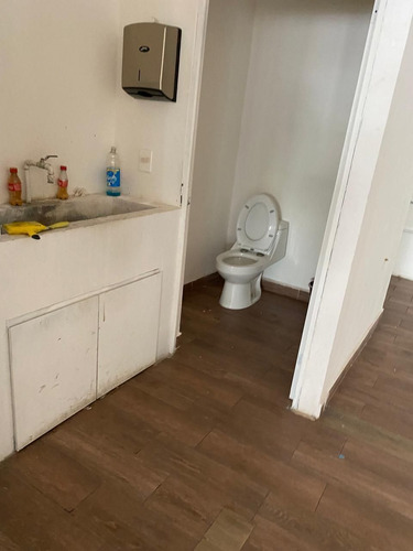 Local Comercial En Renta De 135 M2 En Centrito Valle En San Pedro Garza Garcia