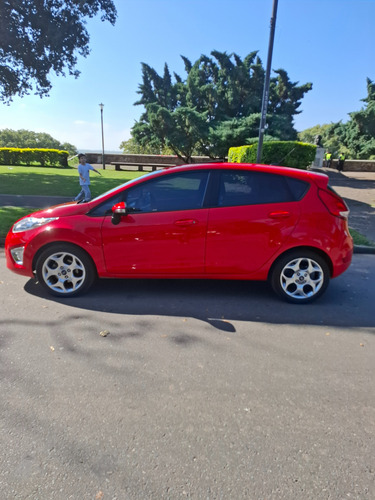 Ford Fiesta Kinetic 1.6 Design 120cv Titanium