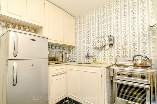 Imagen 5 de 15 de Venta De Apartamento Estilo Casa En Playa Mansa - Punta Del Este Mansa