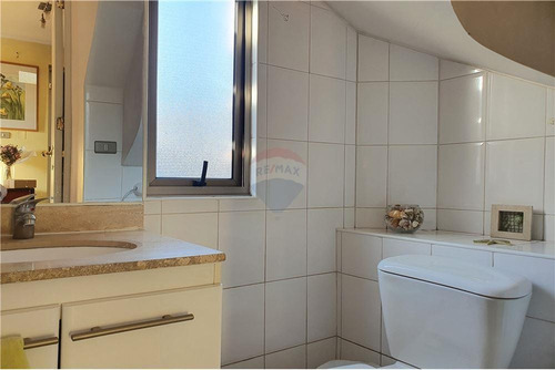 Imagen 11 de 19 de San Carlos De Apoquindo Casa Aislada En Condomin