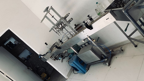 Llenadora De 4 Botellas Semi Automatica (Usado)