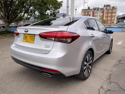 Kia Cerato Pro Sx Mt 1.6