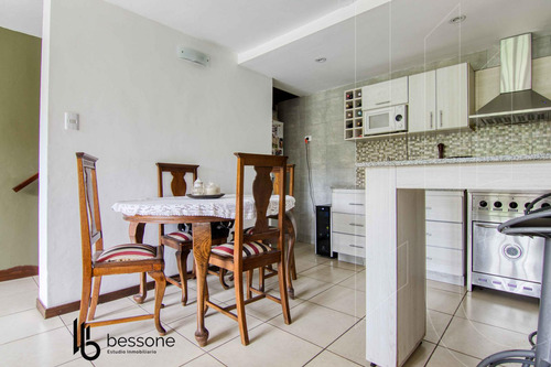 Casa En Punta Mogotes