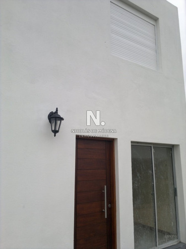 Impecable Duplex.- Ref: 3450