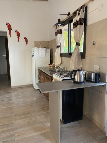 Vendo Complejo De Cabañas 5 Has Con 5 Cabañas Y 3.5 Has De Parral Con Tela. Las Paredes, San Rafael, Mendoza