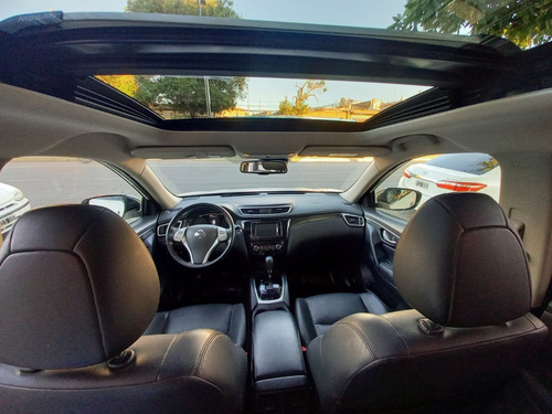 Imagen 9 de 15 de Nissan X Trail Exclusive