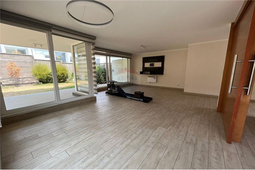 Imagen 6 de 30 de Como Nueva-casa Esquina Conjunto Cerrado- 4d-4b-2e
