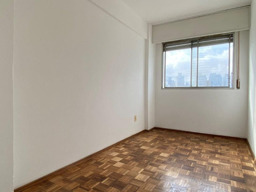 Imagen 8 de 8 de Rivera Y Paullier. Piso Alto. Muy Buen Sol. (ref: Bon-2316)