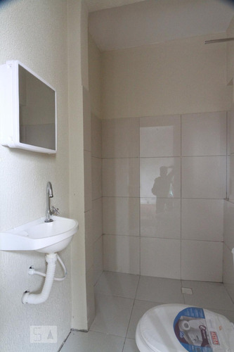 Imagem 6 de 7 de Casa Para Aluguel - Água Fria, 1 Quarto, 13 - 893035014