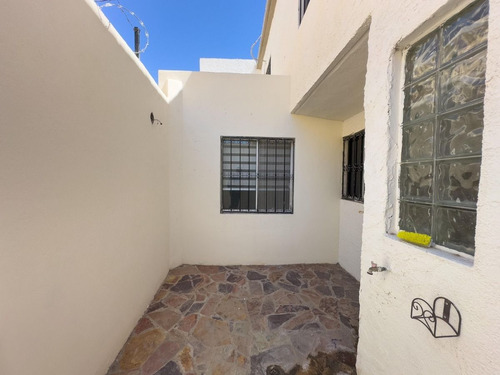 Hermosa Casa En Renta Completamente Equipada, Ubicada Al Poniente De La Ciudad