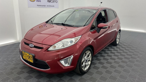 Imagen 1 de 25 de Ford Fiesta 2011