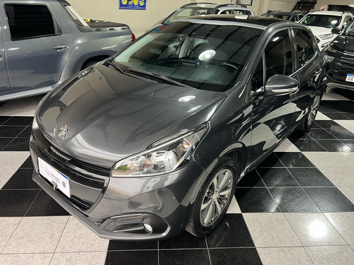 Peugeot 208 1.6 Feline