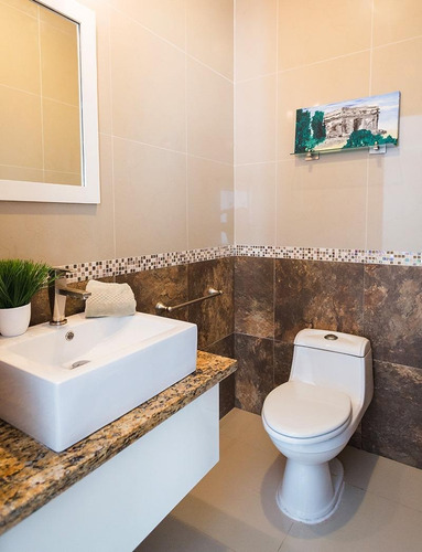 Imagen 11 de 15 de Casa En Venta En Playa Del Carmen