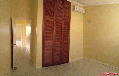 Imagen 7 de 9 de Apartamento En Conj. Colinas De La Caranta - Pampatar
