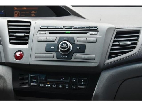 Imagem 4 de 15 de Civic 1.8 Lxs 16v Flex 4p Automático