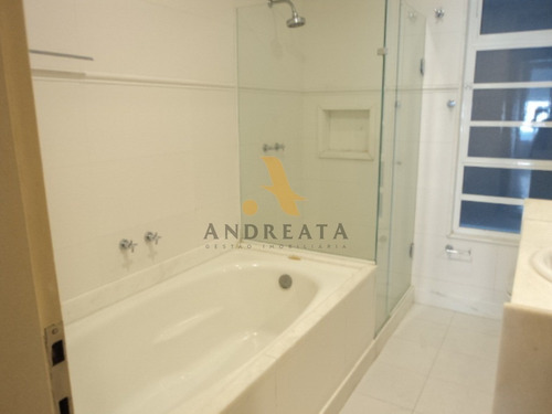 Imagem 15 de 20 de Apartamento Para Alugar Na Avenida Atlântica - Copacabana - Loc0076d - 31974033