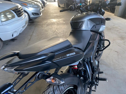 Bajaj Rouser 200 Ns - Miami Cars