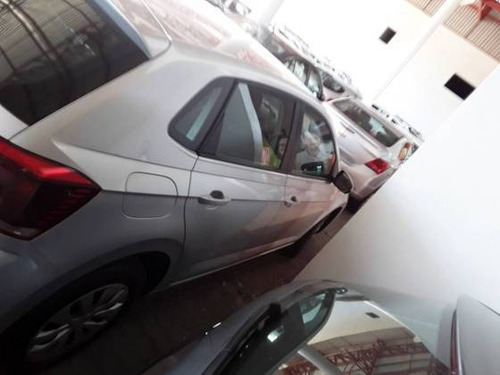 Volkswagen Polo 1.0 Mpi Total Flex Manual