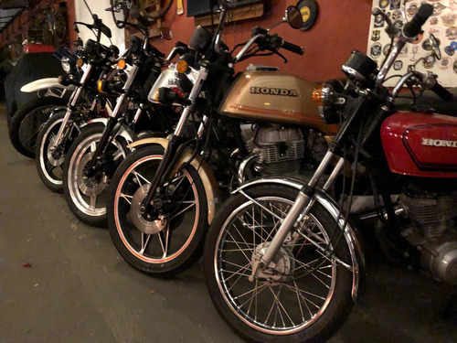 Imagem 4 de 7 de Honda Cb 400