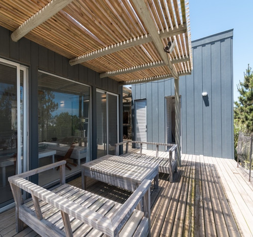 Venta Casa 4 Dormitorios En Suite - Club De Mar (cm82)